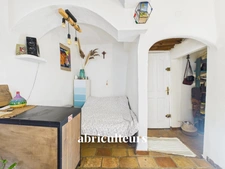 Appartement de caractère au cœur de Pélissanne – T1 dernier étage de 33,82 m²