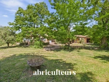 Lambesc<span></span>Propriété de charme en campagne