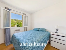 Maison - 128 m² - 7 pièces - Saint-Chamas (13250)