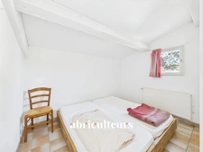 LAMBESC - Propriété de 170 m² avec dépendance et piscine – Terrain 1 000 m²