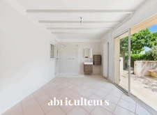 Grans, maison mitoyenne T5 de 94 m² sur un terrain de 252 m²