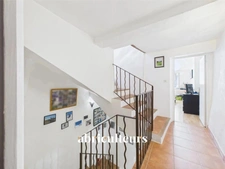 Lambesc (13410) - Maison de village