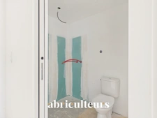 Maison de village T4 rénovée, toutes commodités à pied - Lambesc (13410)