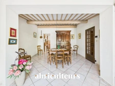 Grans, maison mitoyenne T5 de 94 m² sur un terrain de 252 m²