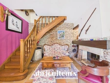 Maison familiale de 198 m² avec T2 indépendant, jardin et garage à Charleval