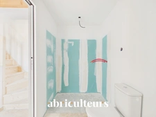 Maison de village T4 rénovée, toutes commodités à pied - Lambesc (13410)