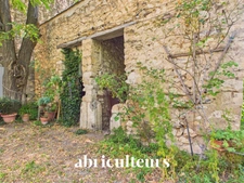 Mas provençal de 310 m² avec piscine et parc arboré de 7 880 m² — PNR des Alpilles