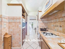 Grans, maison mitoyenne T5 de 94 m² sur un terrain de 252 m²