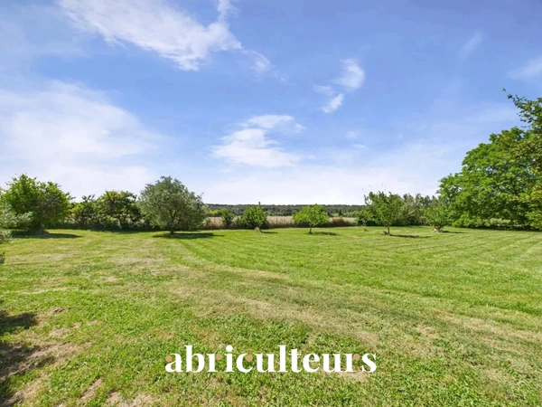 Lambesc<span></span>Propriété de charme en campagne