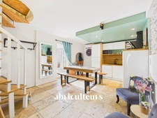 GRANS (13450) - Maison de village T4 rénovée