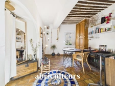 Appartement de caractère au cœur de Pélissanne – T1 dernier étage de 33,82 m²