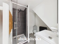 À vendre<span></span>Duplex T2/3 en dernier étage<span></span>Centre de Lambesc