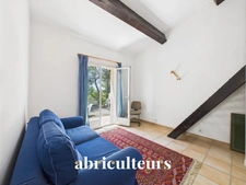 Maison d’architecte de 256 m² avec piscine et jardin arboré de 4 000 m²