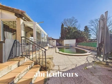 LAMBESC (13410) - MAISON PLAIN-PIED DE 130 m² AVEC PISCINE