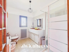 LAMBESC (13410) - MAISON PLAIN-PIED DE 130 m² AVEC PISCINE