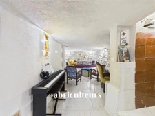 Lambesc (13410) - Maison de village