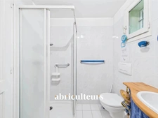 LAMBESC - en campagne, maison T6 avec terrain de 4 800 m²