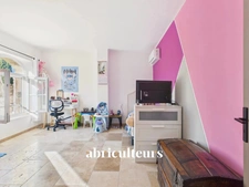 GRANS (13450) - appartement T3/4 rénové de 95,60 m²