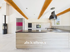 CHEVAL-BLANC (84460) : MAISON T6 PLAIN-PIED DE 160 m²
