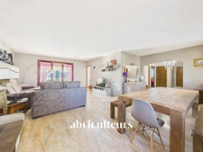 LAMBESC (13410) - MAISON PLAIN-PIED DE 130 m² AVEC PISCINE