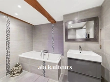 Lambesc (13410) - Maison de village