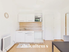 Maison - 128 m² - 7 pièces - Saint-Chamas (13250)