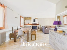 LAMBESC (13410) - MAISON PLAIN-PIED DE 130 m² AVEC PISCINE