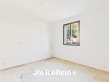Maison de village T4 rénovée, toutes commodités à pied - Lambesc (13410)