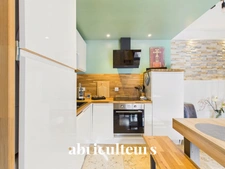 Maison de village rénovée avec 2 chambres à vendre à Grans (13450)