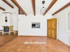 Maison T4 à Lambesc, proximité des commodités