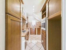 Grans, maison mitoyenne T5 de 94 m² sur un terrain de 252 m²