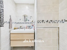 Lambesc (13410) - Maison de village