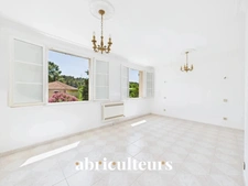 Grans, maison mitoyenne T5 de 94 m² sur un terrain de 252 m²