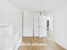 À vendre<span></span>Duplex T2/3 en dernier étage<span></span>Centre de Lambesc