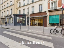 PARIS 12<span></span>BASTILLE / RUE DE CHARENTON : MURS COMMERCIAUX 78M²<span></span>EMPLACEMENT PRIME AVEC TERRASSE