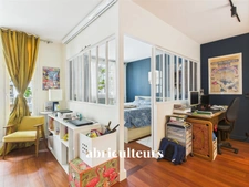 Beau T4 en parfait état avec balcon – Quartier calme, proche métros