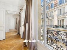 Beau T5 avec 3 chambres de 97m²<span></span>Notre-Dame-des-Champs<span></span>Paris 6