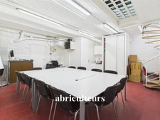 Magnifique local commercial de 125m²<span></span>Métro Goncourt<span></span>Paris 10