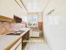 BIEN FAMILIAL LUMINEUX A RENOVER - T4 - 68M2 - DAUMESNIL