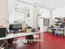 Magnifique local commercial de 125m²<span></span>Métro Goncourt<span></span>Paris 10