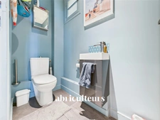 Beau T4 en parfait état avec balcon – Quartier calme, proche métros