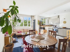Appartement lumineux et traversant de 63 m² – Michel Bizot - en vente à Paris 12