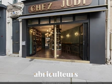 PARIS 12 - BASTILLE / RUE DE CHARENTON : MURS COMMERCIAUX 76M² - EMPLACEMENT PRIME AVEC TERRASSE