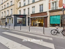 PARIS 12<span></span>BASTILLE / RUE DE CHARENTON : MURS COMMERCIAUX 78M²<span></span>EMPLACEMENT PRIME AVEC TERRASSE