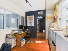 Beau T4 en parfait état avec balcon – Quartier calme, proche métros