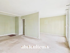 BIEN FAMILIAL LUMINEUX A RENOVER<span></span>T4<span></span>68M2<span></span>DAUMESNIL