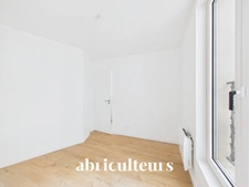 Charmant Appartement T2 rénové avec prestations de qualité dans le 18ème arrondissement