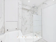 Location meublée<span></span>Bel appartement T2 de 36,75m² Lumineux avec Balcon au Dernier Étage à Boulogne-Billancourt 92100