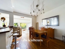 Élégante Meulière des Années 30 – Quartier Calme à Palaiseau