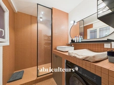 PARIS 18 - Bel appartement de 58m2 - 549 000€